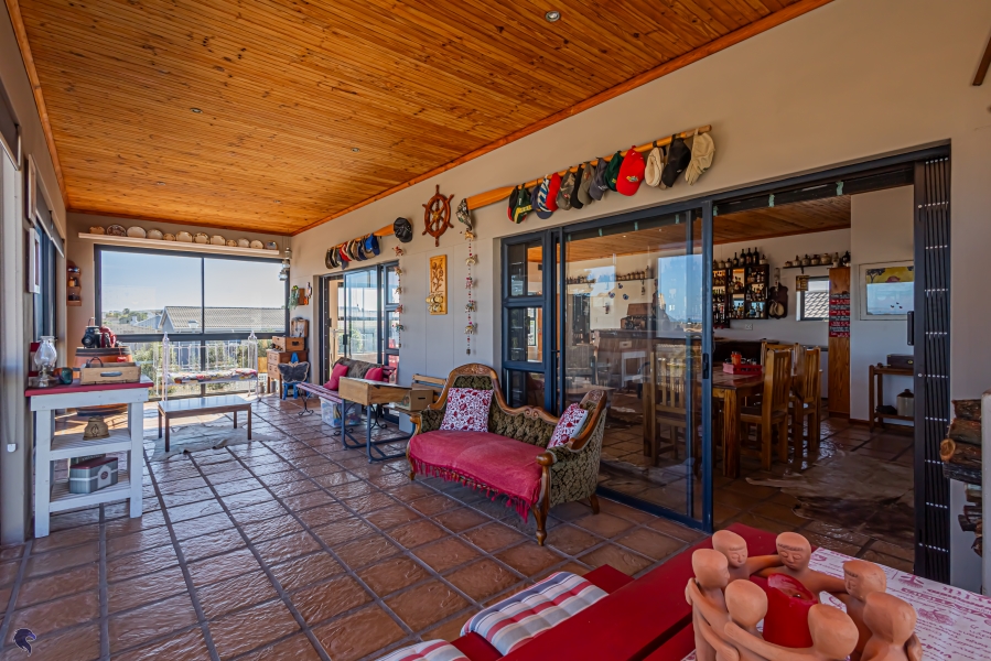 3 Bedroom Property for Sale in Country Club Western Cape
